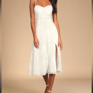 NWT Lulus White Floral Jacquard Dress Size L